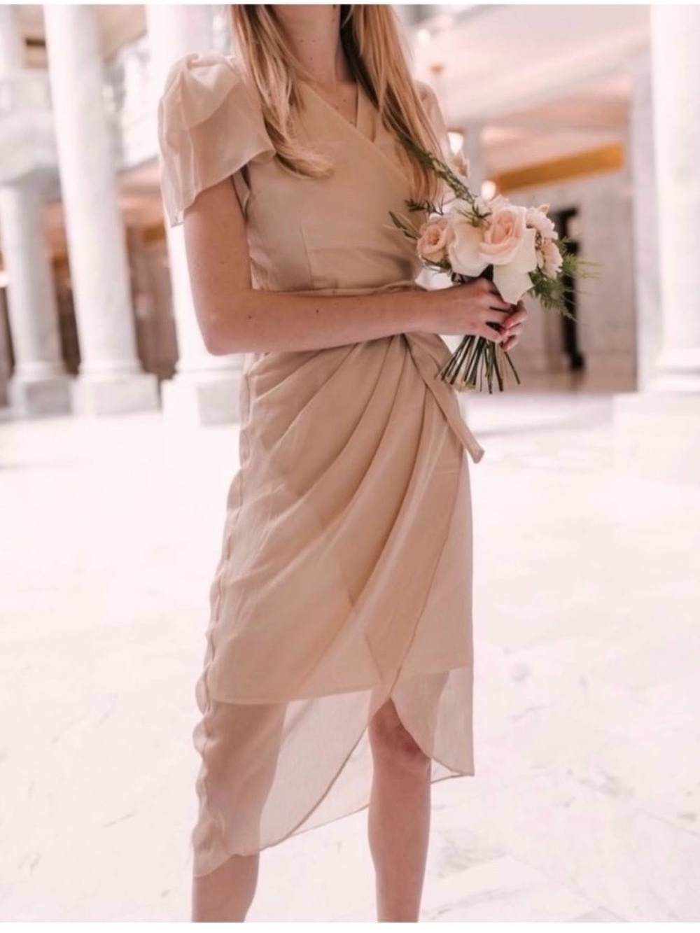 Ivy City Co Lillie Dress Champagne Size Medium NWT
